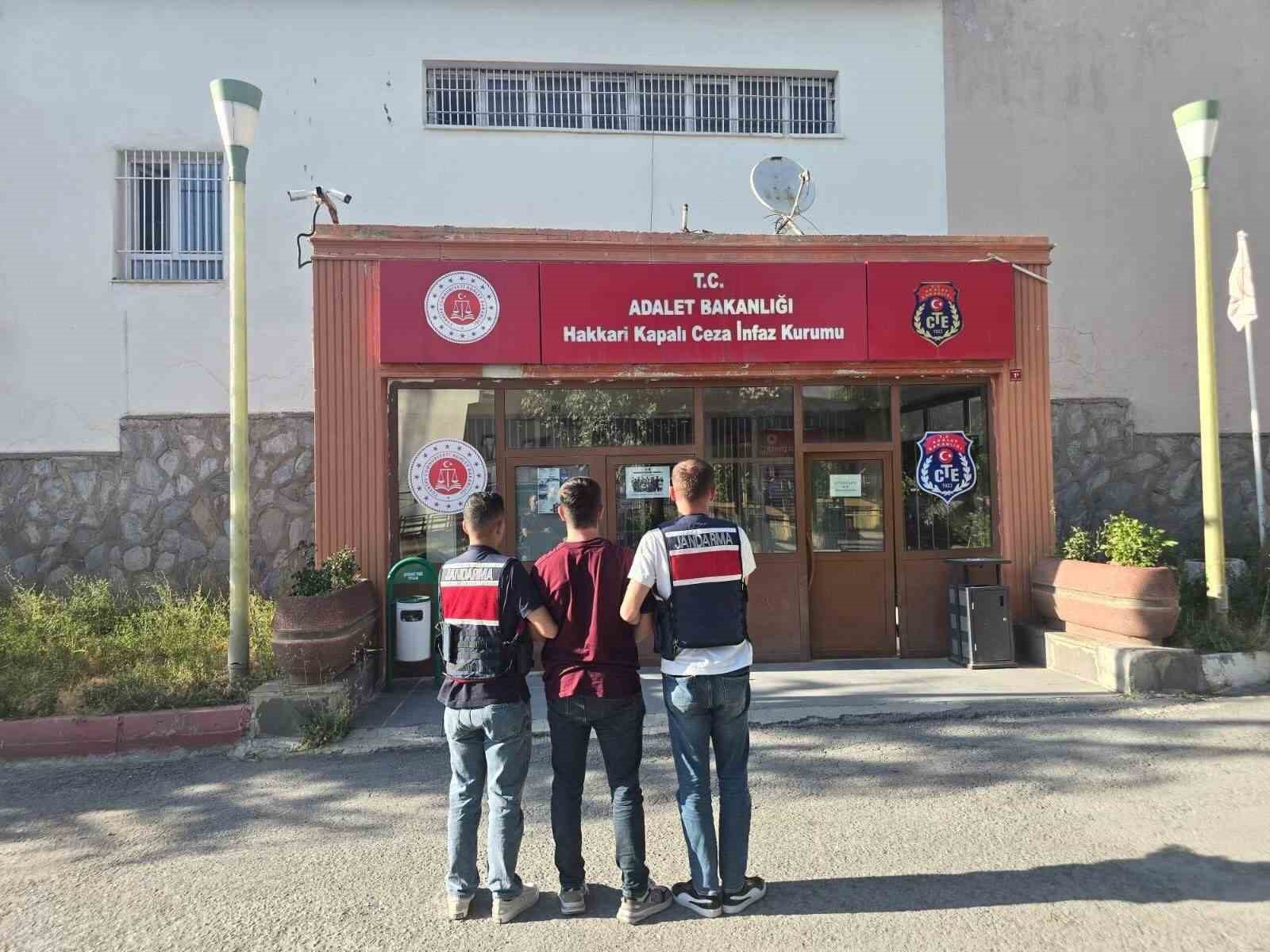 hakkari-de-aranan-4-hukumlu-jasat-operasyonuyla-yakalandi