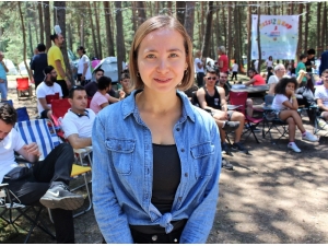 Sessiz Dünyasında Bale Yapıyor