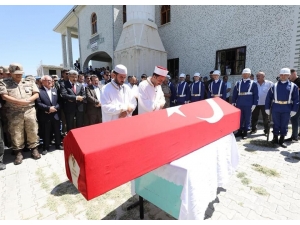 Beyin Kanaması Geçiren Güvenlik Korucusu Son Yolculuğuna Uğurlandı