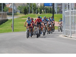 Kayserili Bisikletçiler Türkiye Şampiyonası’na Hazır
