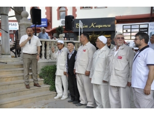 Söğüt’te Kutsal Topraklara Gidecek Olan Hacı Adayları Uğurlandı