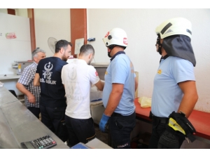 Suriyeli Kasap, Elini Kıyma Makinesine Kaptırdı