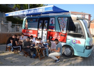 Bu Minibüs, Kitap Sevgisi Aşılayacak