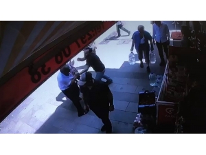 Kasımpaşa’da Bıçaklı Kavga