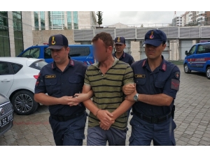 Karısının Kolunu Kırdığı İddia Edilen Koca Gözaltına Alındı