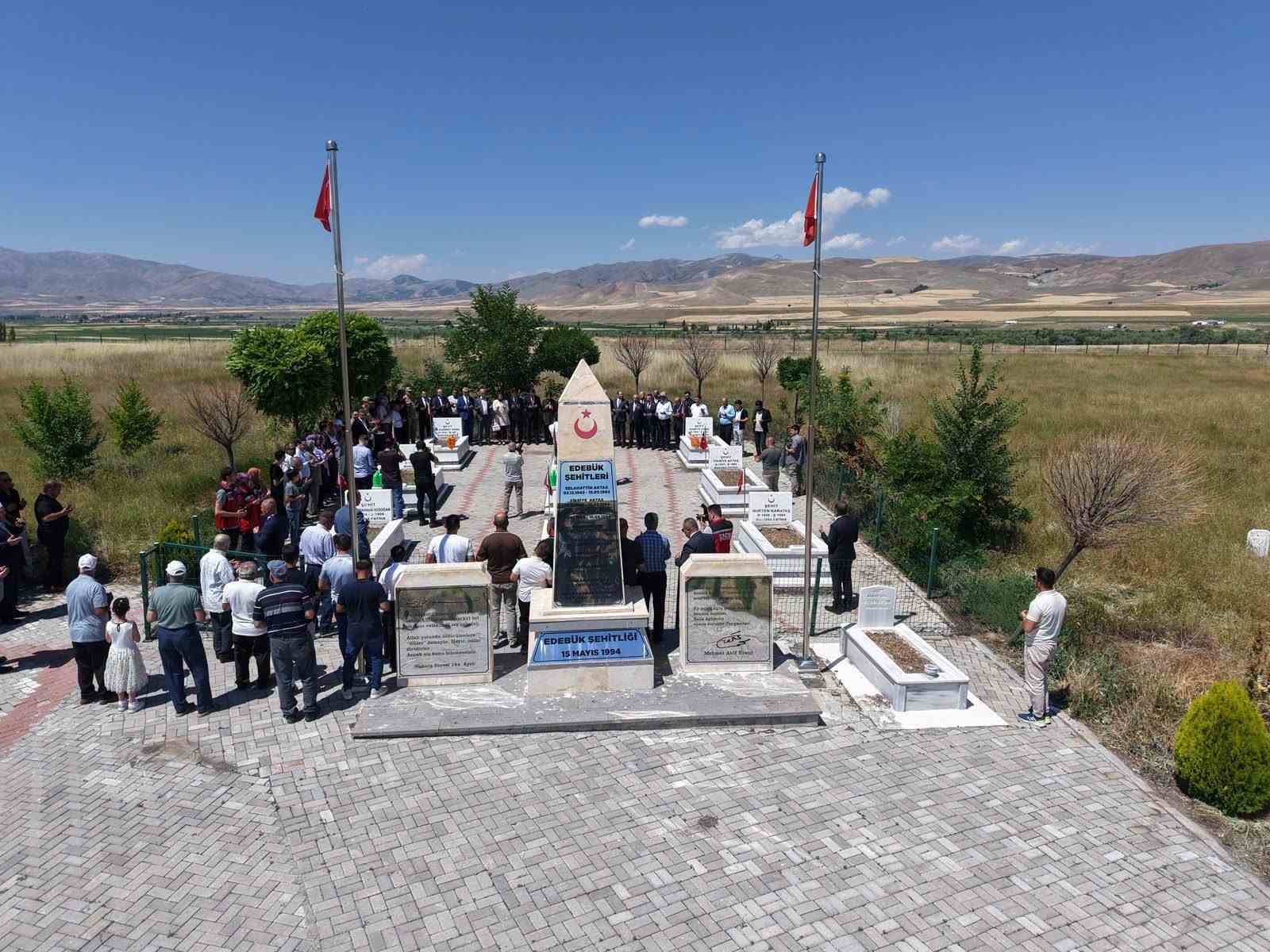 edebuk-sehitligi-nde-15-temmuz-anmasi