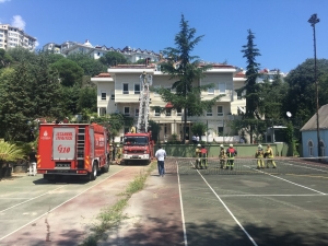 Fas Konsolosluğu’nda Yangın Paniği