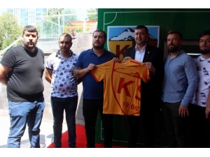 Milletvekili Ersoy’dan ’Kırmızıya Sarı Ol’ Kampanyasına Destek