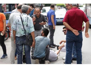 Yaşlı Adama Çarptı, Kartvizitini Görgü Tanıklarına Bırakıp Gitti