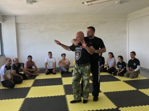 Kendilerini Savunmayı Öğreniyorlar