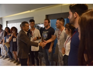 Gençlik Politikaları Tepebaşı’nda Konuşuluyor