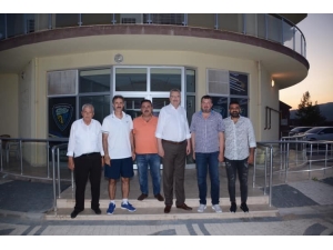 Özkan’dan Karacabey Belediyespor’a Ziyaret