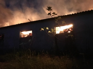 Yangında 5 Bin Saman Balyası Kül Oldu