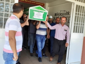 Üniversite Öğrencisi Beyin Kanamasından Öldü