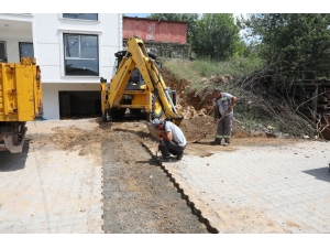 Fen İşleri Ekipleri 6 Mahallede Saha Çalışmalarını Sürdürüyor