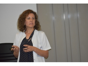 Gebelikte Yanlış Beslenme Bebeğe Zarar Veriyor