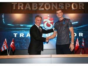 Alexander Sörloth 2+2 Yıllığına Trabzonspor’da