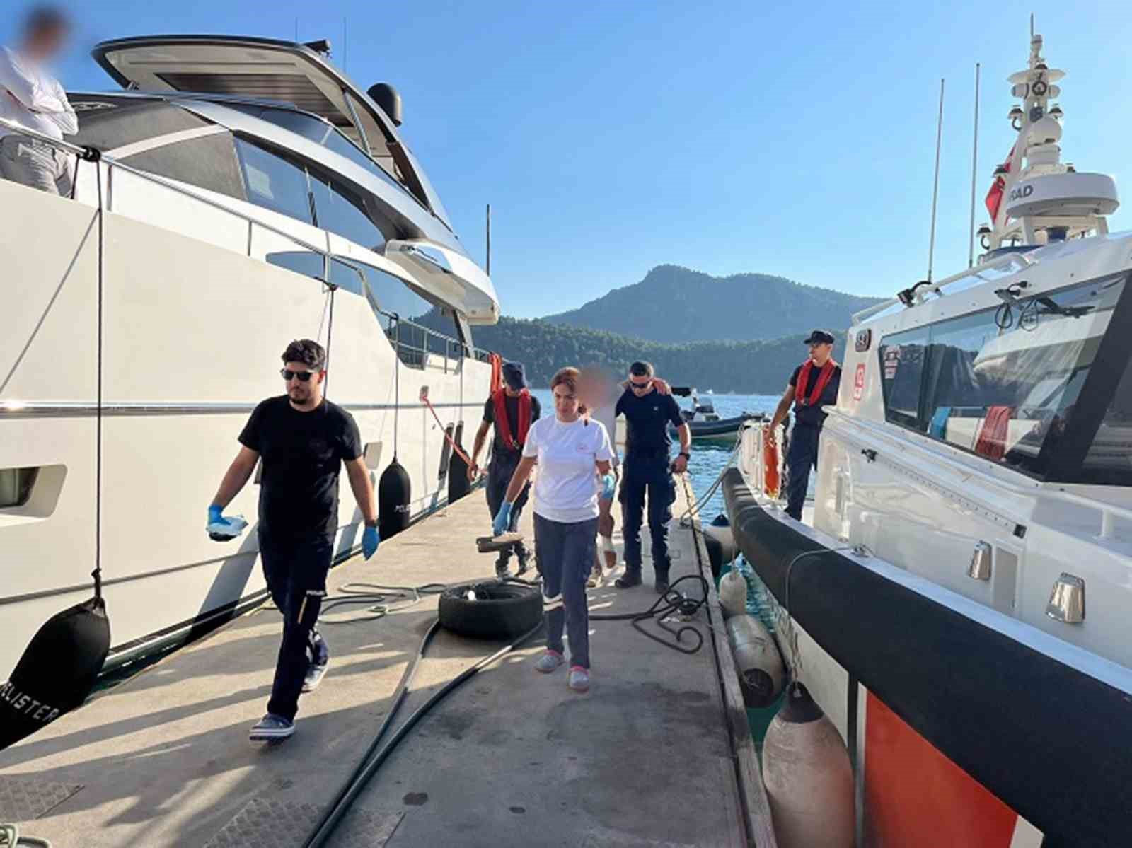 fethiye-ve-marmaris-te-denizden-3-kisiye-tibbi-tahliye