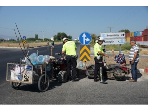 Aydın’da Motosikletler Çarpıştı; 2 Yaralı