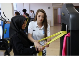 35 Senedir Felçli Olan Kolunu Sporla Çalıştırdı