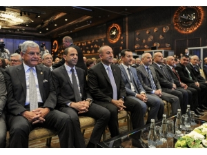 Dışişleri Bakanı Çavuşoğlu, "Bizimle İşbirliği Zeminin De Buluşun, Herkes Kazansın" Dedi.