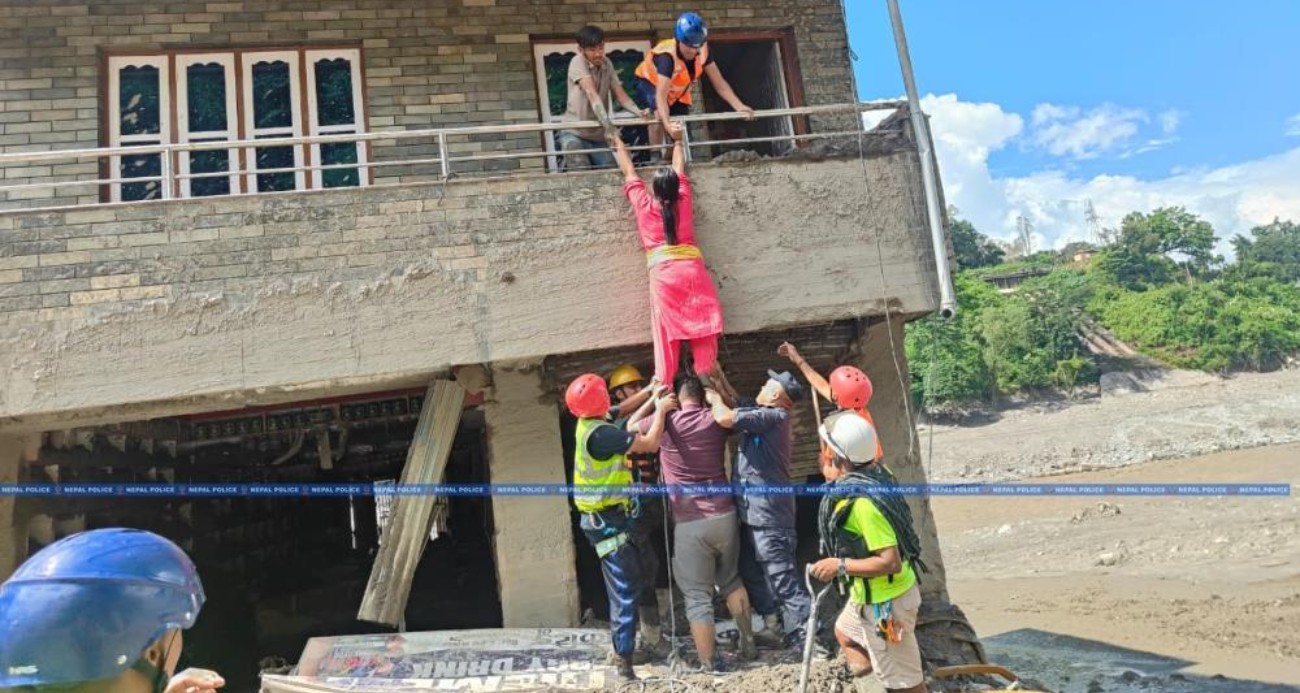 nepal-deki-sel-felaketinde-can-kaybi-676-ya-yukseldi