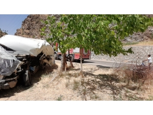Çatak’ta Trafik Kazası; 1 Yaralı