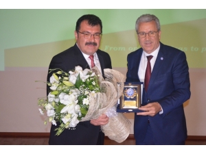 Ege Üniversitesi ’Discovery 100’le Araştırmacı Ve Yatırımcı Bir Arada