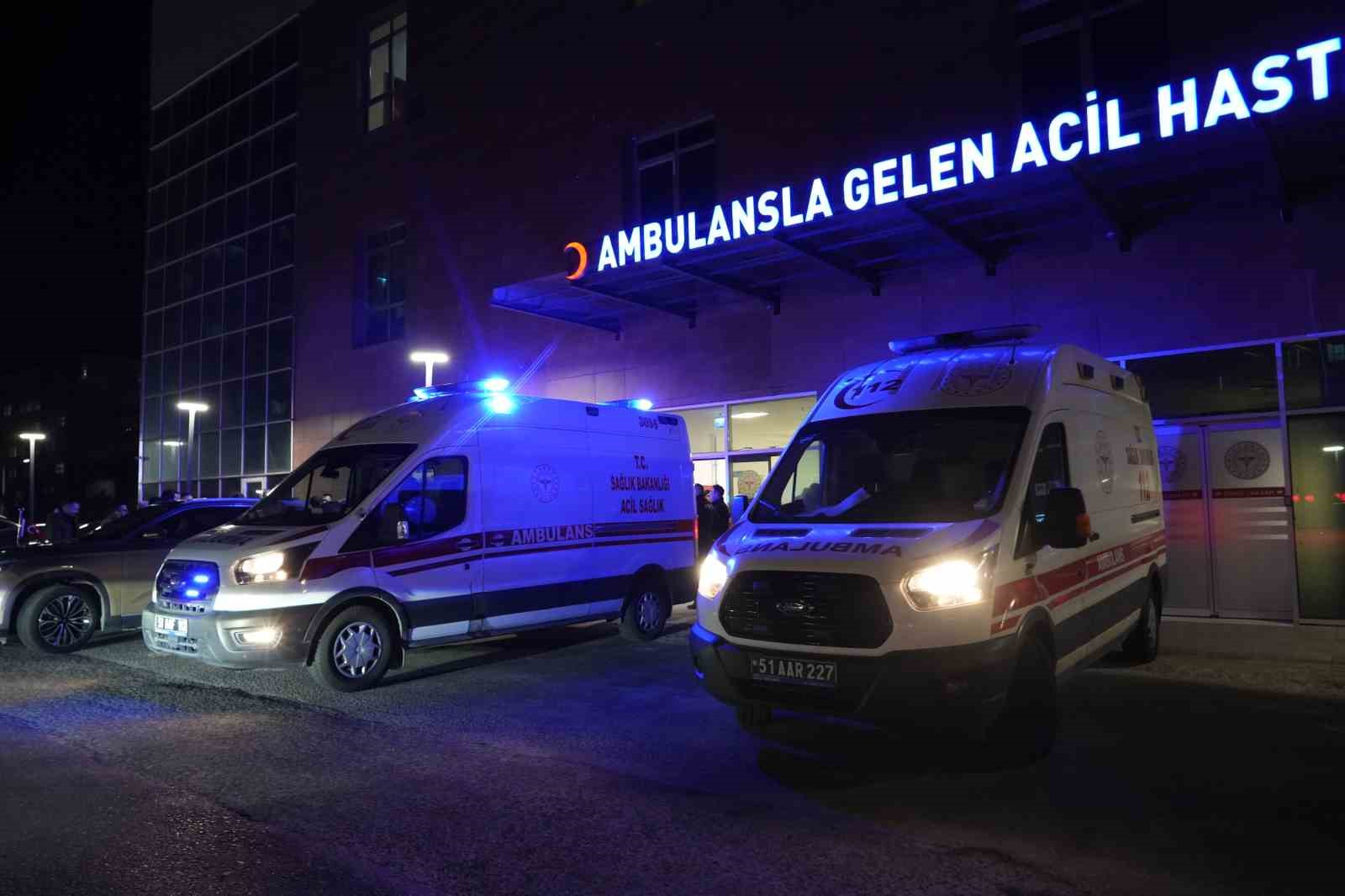 nigde-de-silahli-kavgada-2-kisi-yaralandi