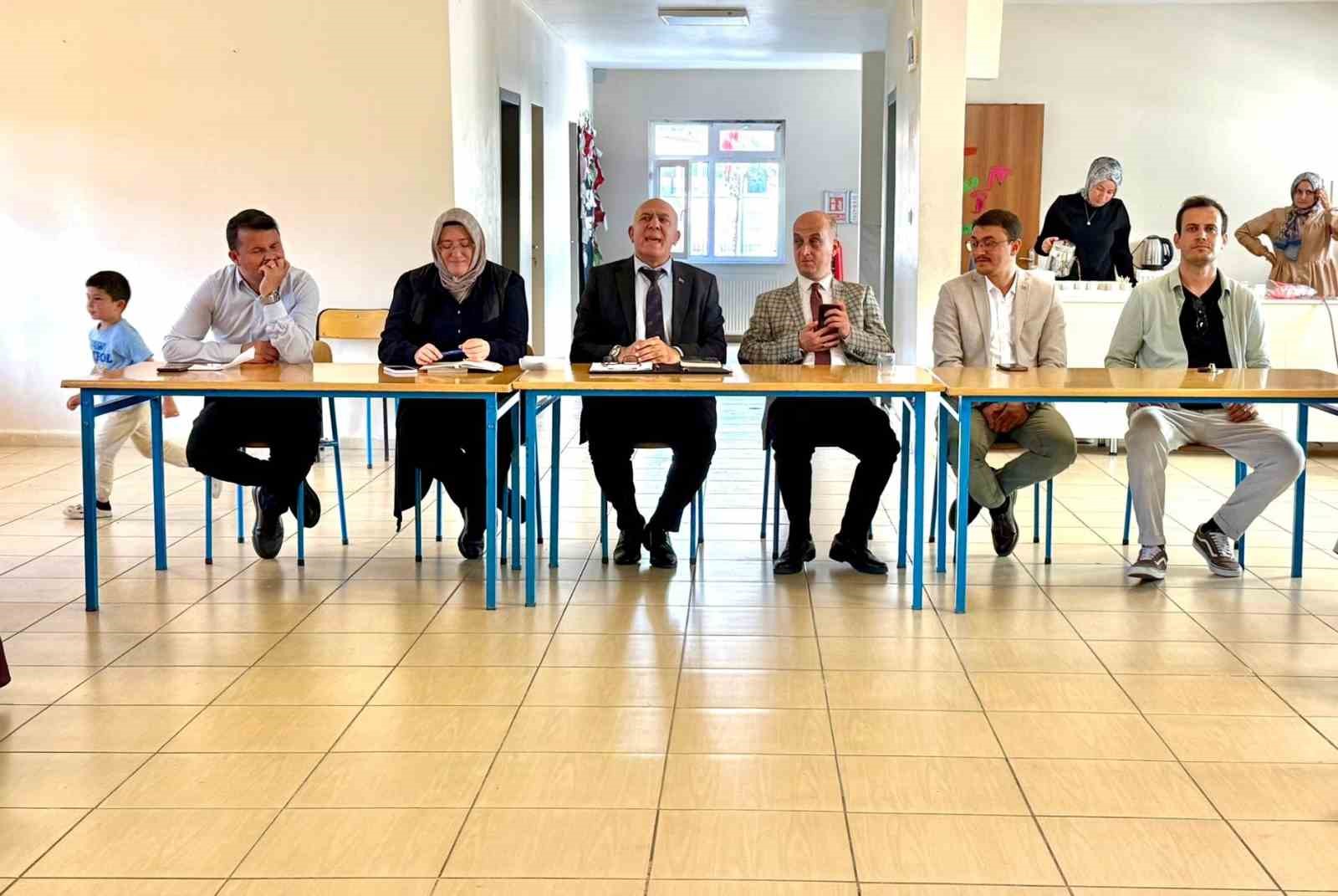 hisarcik-ta-kitap-soylesisi-programi-duzenlendi