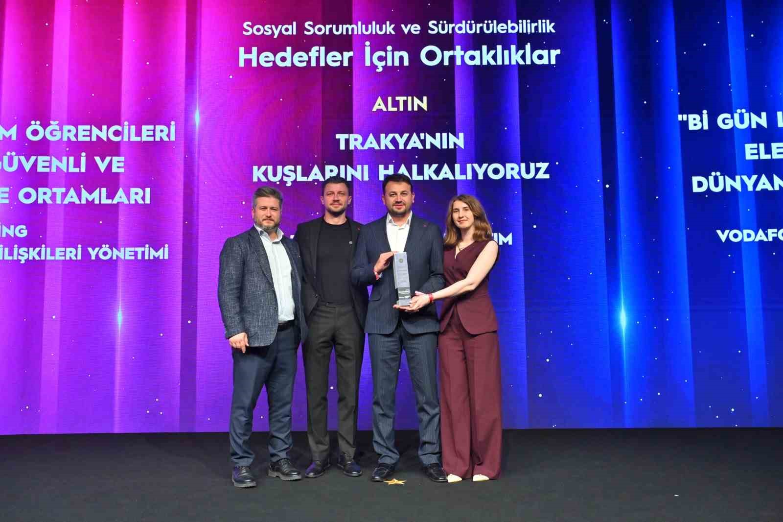 trakya-nin-kuslarini-halkaliyoruz-projesine-odul