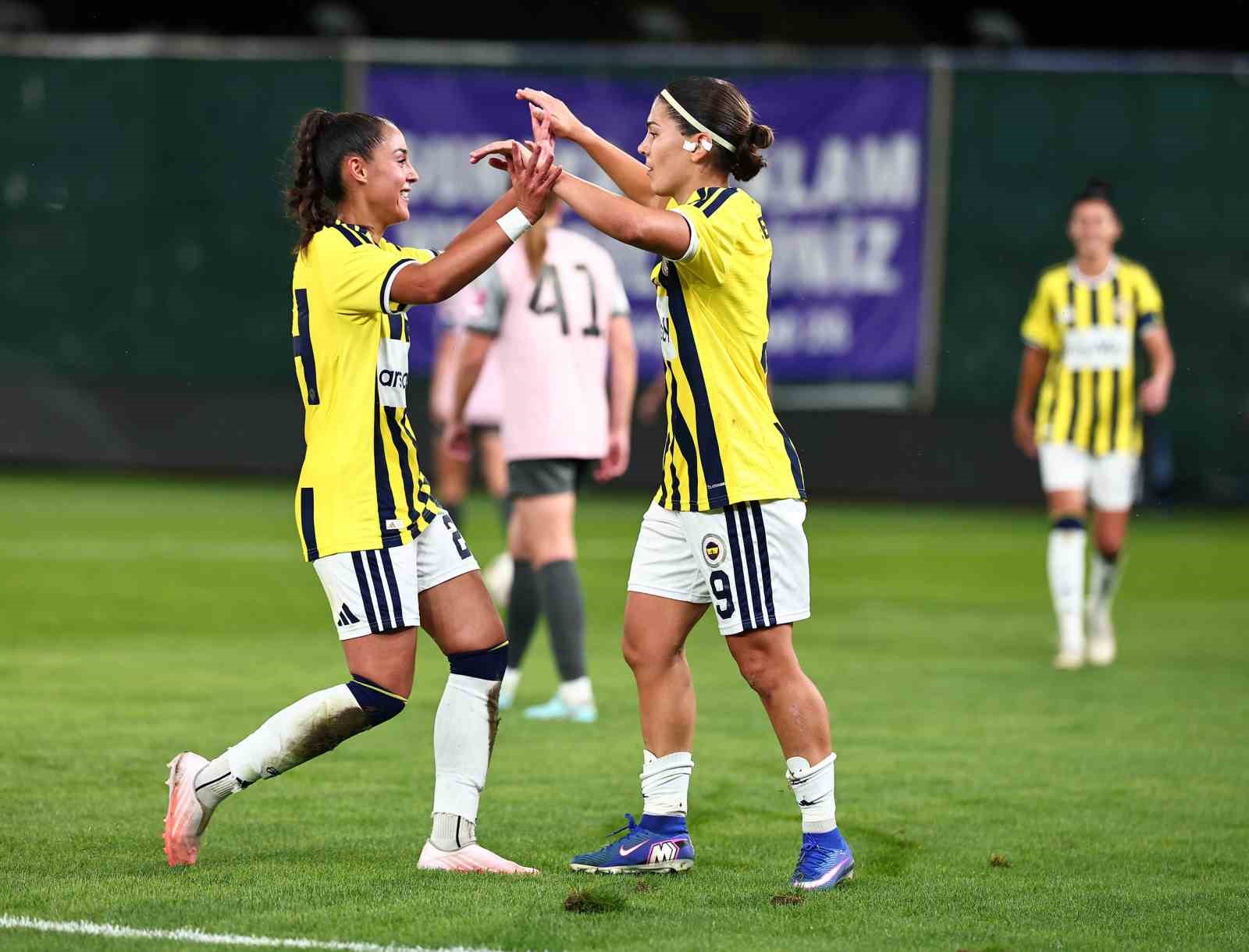 fenerbahce-uefa-kadinlar-avrupa-kupasi-nda-son-16-turuna-yukseldi