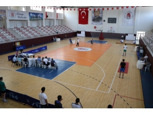 852 Öğrenci Özel Yetenek Sınavında Ter Döktü