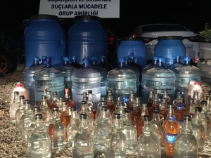 Çeşme’de Bir Kişi Sahte İçkiden Zehirlendi