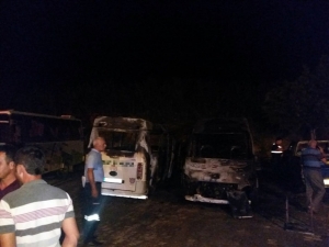 Bozyazı’da 4 Araç Kundaklandı