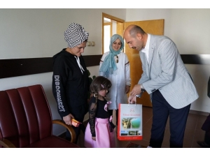 Saç Hücreleri Yanan Zeynep, Hayalini Kurduğu Peruğa Kavuştu