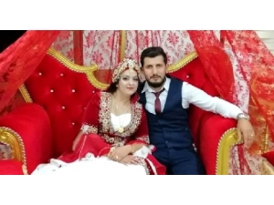 Balayı Dönüşü Kazada Gelin Hayatını Kaybetti, Damat Yaralandı