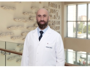 ’’Düşük Göz Kapağı Hem Yaşınızı Hem De Görme Alanınızı Etkiliyor’’