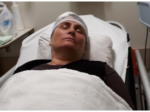 Evinin Bahçesinde Otururken, Kafasına Maganda Kurşunu İsabet Etti