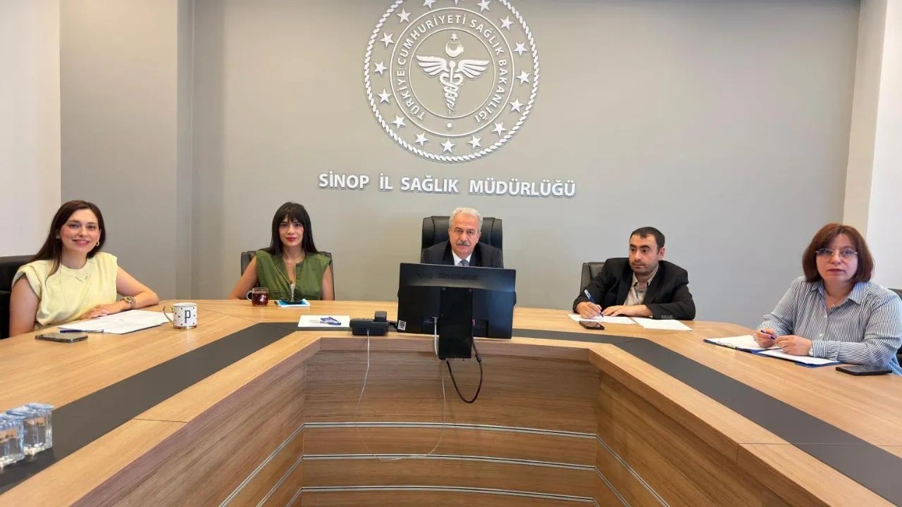 sinop-ta-evde-saglik-hizmetleri-icin-bakanlik-destekli-seminer