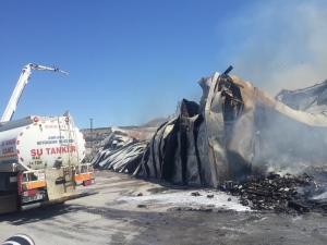 Başkent’te Depo Yangını