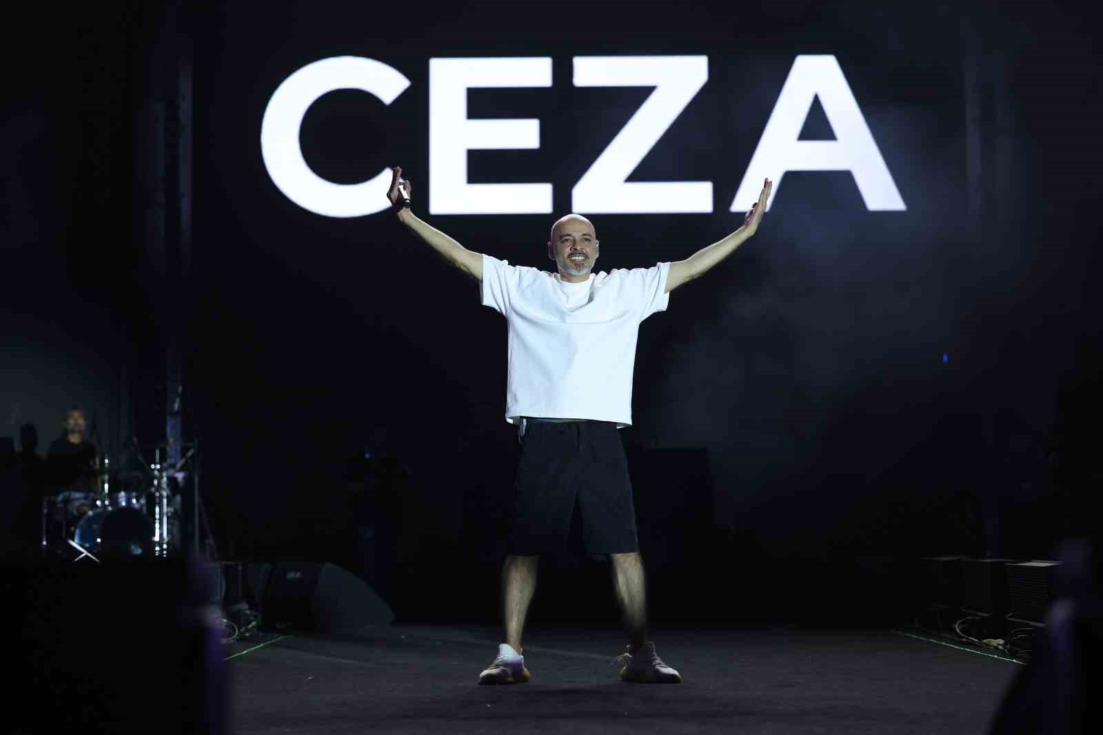 malatya-da-rap-muzigin-ritmi-ceza-ile-yukseldi