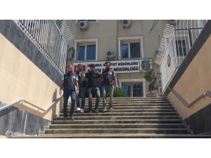 Başakşehir’de Bir Esnaf, İş Yerine Hırsızlık Yapmak İçin Geldiğini İddia Ettiği Şahısı Vurarak Öldürdü