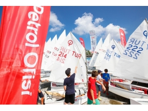 İstanbullular, Yelken Yarışlarıyla Denize Doydu