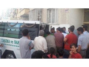 Adliye Şoförü Evinde Ölü Bulundu