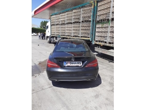 Otomobil, İstasyondan Benzin Alan Kamyonete Çarptı: 1 Yaralı