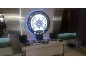 Sahte “E-ticaret” Sitesi Kurarak Vatandaşları Dolandıran Şahıslar Yakalandı