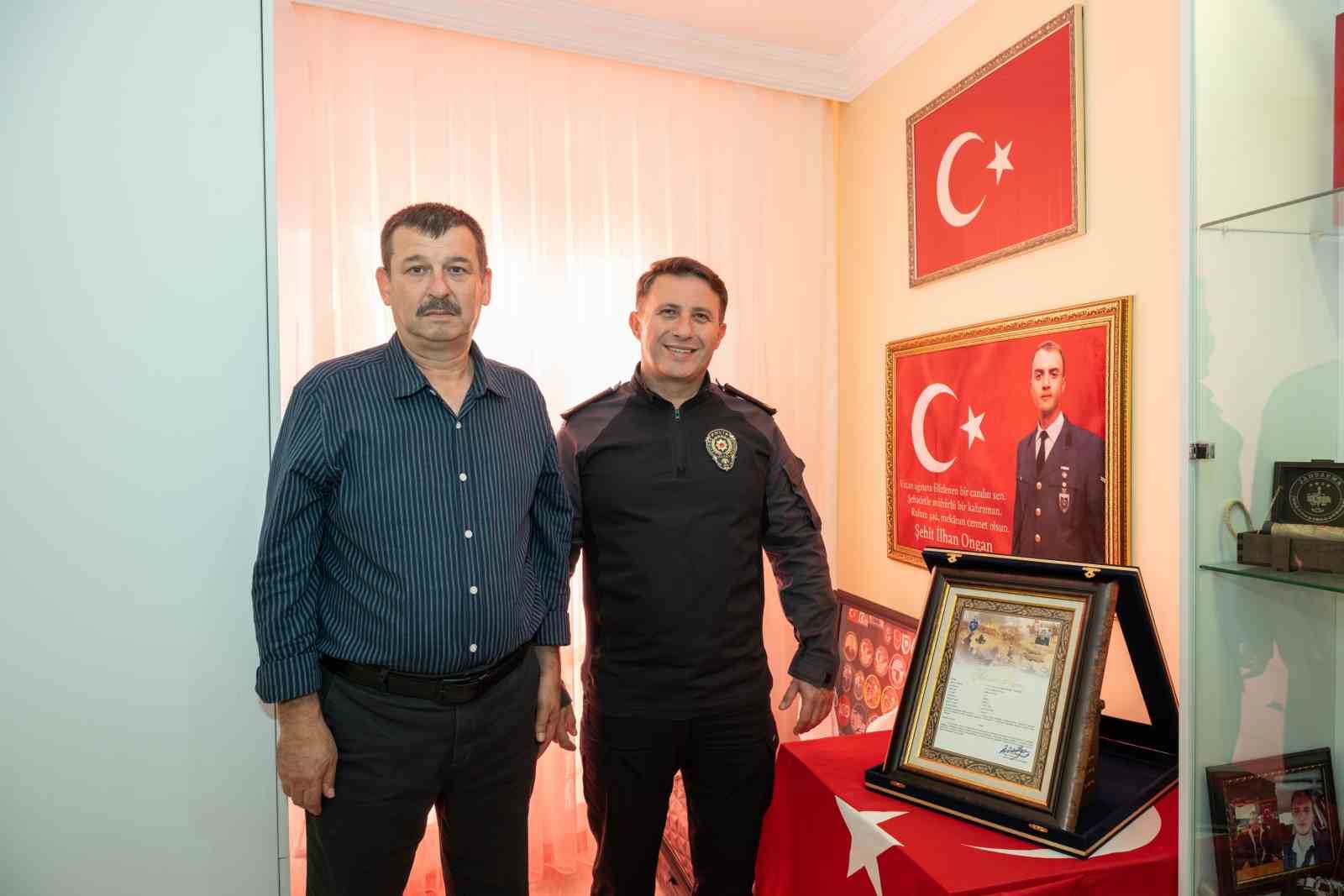 sehit-ilhan-ongan-in-ailesine-anlamli-ziyaret