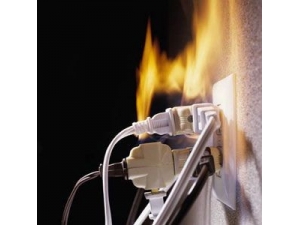 Yurttaş: "Gerekli Tedbirler Alınmazsa En Fazla Yangın Çıkış Sebebi Elektrik Kaynaklı Olacak"