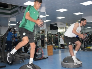 Atiker Konyaspor Salonda Çalıştı